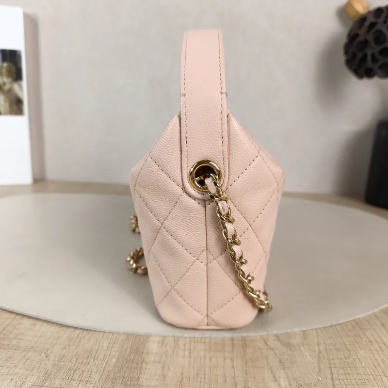 Chanel Crossbody Bag Crossbody Bag Pink Gold-Tone Hardware Grained Calfskin One Size 21.5 × 7.5 × 19 cm — detail view 9 of 11