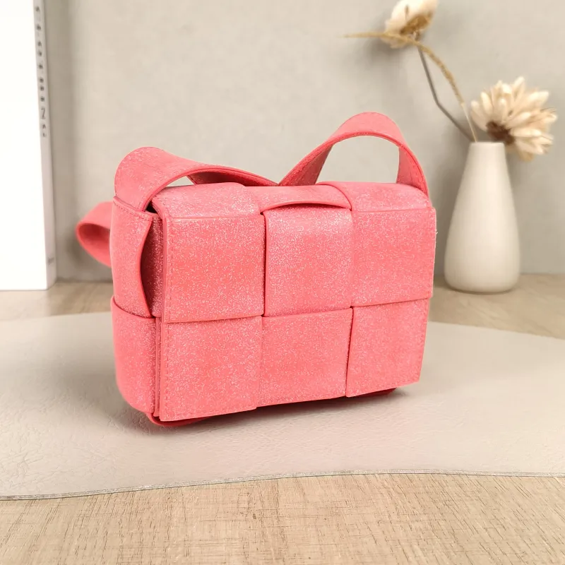 Bottega Veneta Crossbody Bag Cassette Woven Pink PV Cmini15 × 6 × 11 cm — cover view 4 of 5