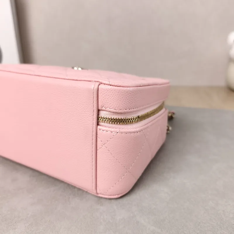 Chanel Crossbody Bag25b Pink Calfskinmini19.5 × 8.5 × 12 cm — detail view 4 of 14