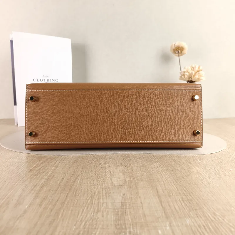 Hermès Shoulder Bag Kelly 32 Gold-Tone Hardware Epsom Calfskin Large 32 × 11 × 23 cm Y — cover view 3 of 6