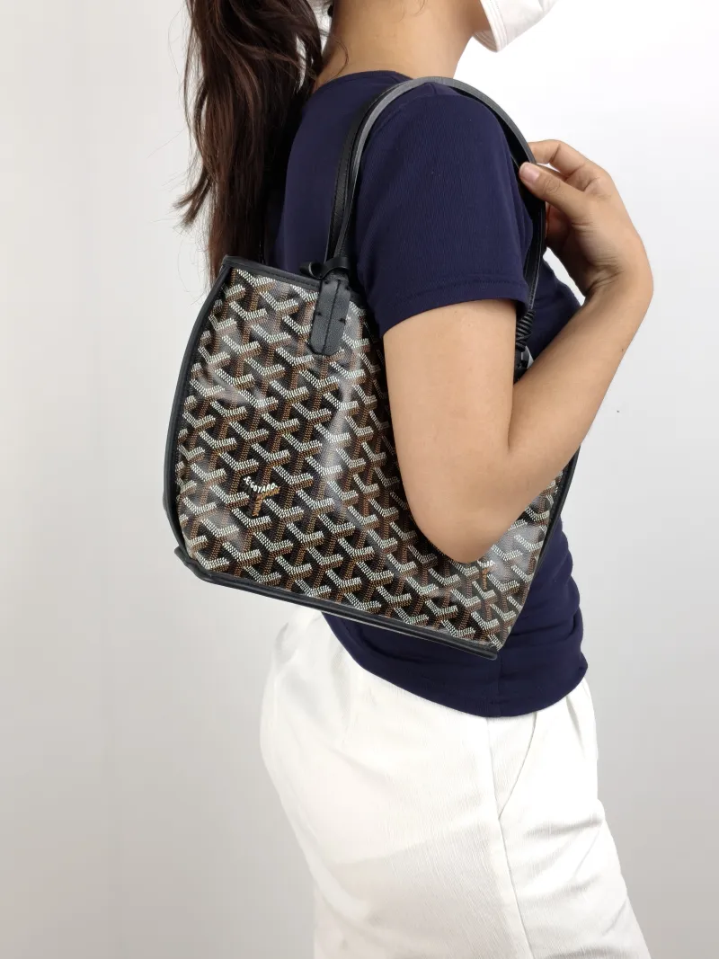 GOYARD Top Handle Bag ANJOU Shopping Tote Black ine Canvas Mini 19.5 × 9 × 19.5 cm — on-model view 1 of 2
