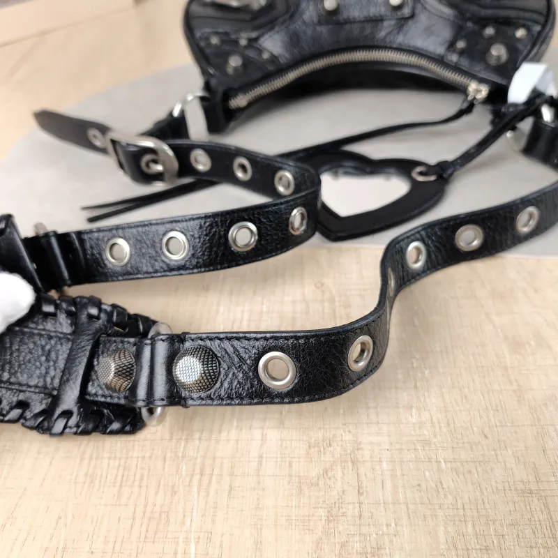 BALENCIAGA Crossbody Bag LE CAGOLE Black Lambskin XS 26 × 7 × 16 cm — detail view 6 of 11