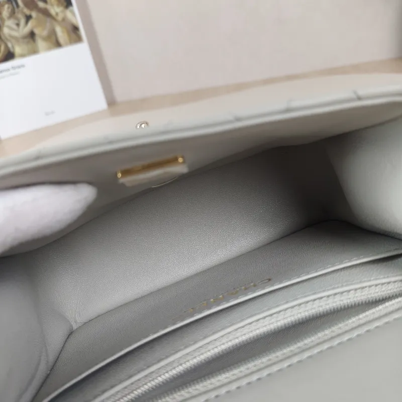 Chanel Crossbody Bag Classic Flap Mini CF Mini Grey Lambskin One Size17 × 8 × 13.5 cm — detail view 10 of 14