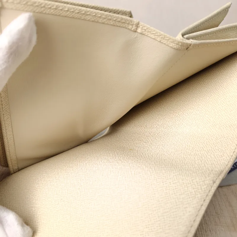 Louis Vuitton Wallet Edition Wallet PVC One Size15 × 3 × 10 cm — detail view 14 of 14