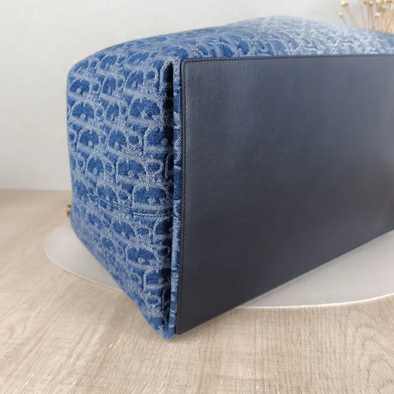 DIOR Top Handle Bag TOUJOURS Blue Large37 × 21 × 27 cm — detail view 2 of 12