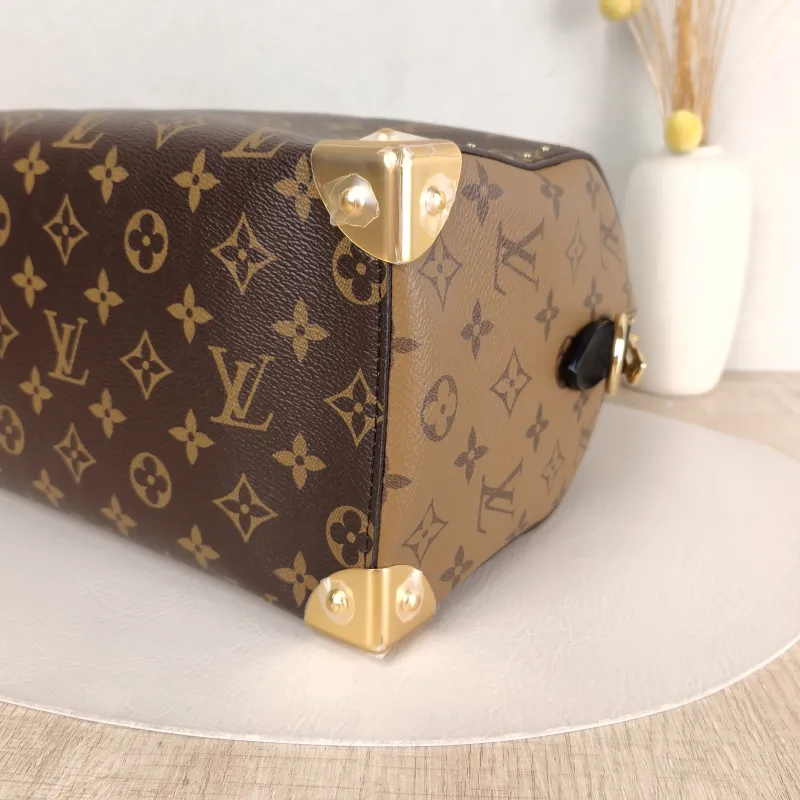 Louis Vuitton Shoulder Bag Speedy Trunk Monogram PVC One Size 27 × 15 × 20 cm — detail view 8 of 14