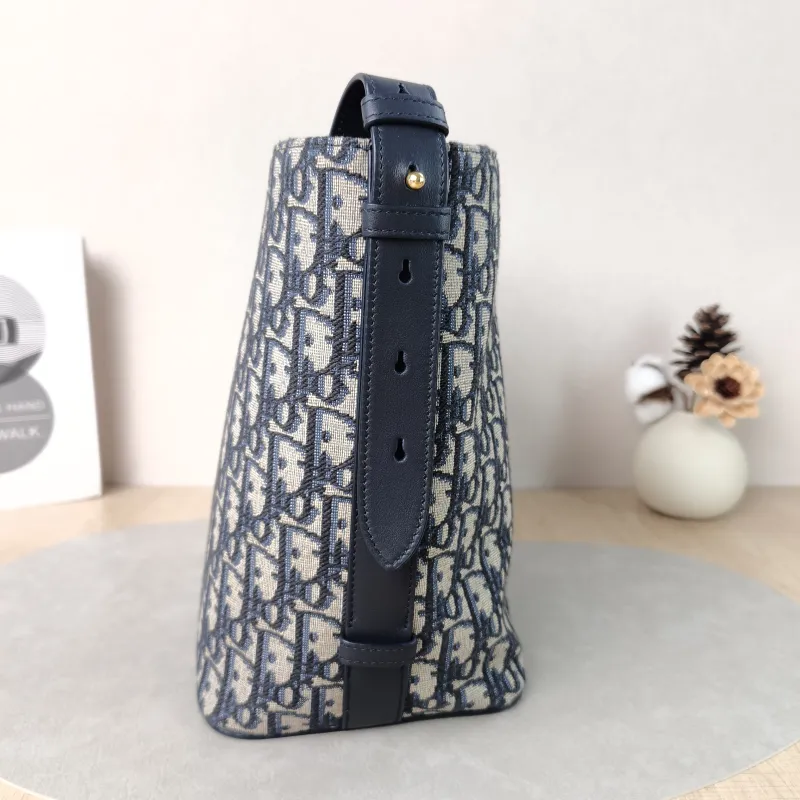 DIOR Shoulder Bag star Bucket Bucket Bag Blue Canvas Small24 × 15 × 24 cm — detail view 7 of 12