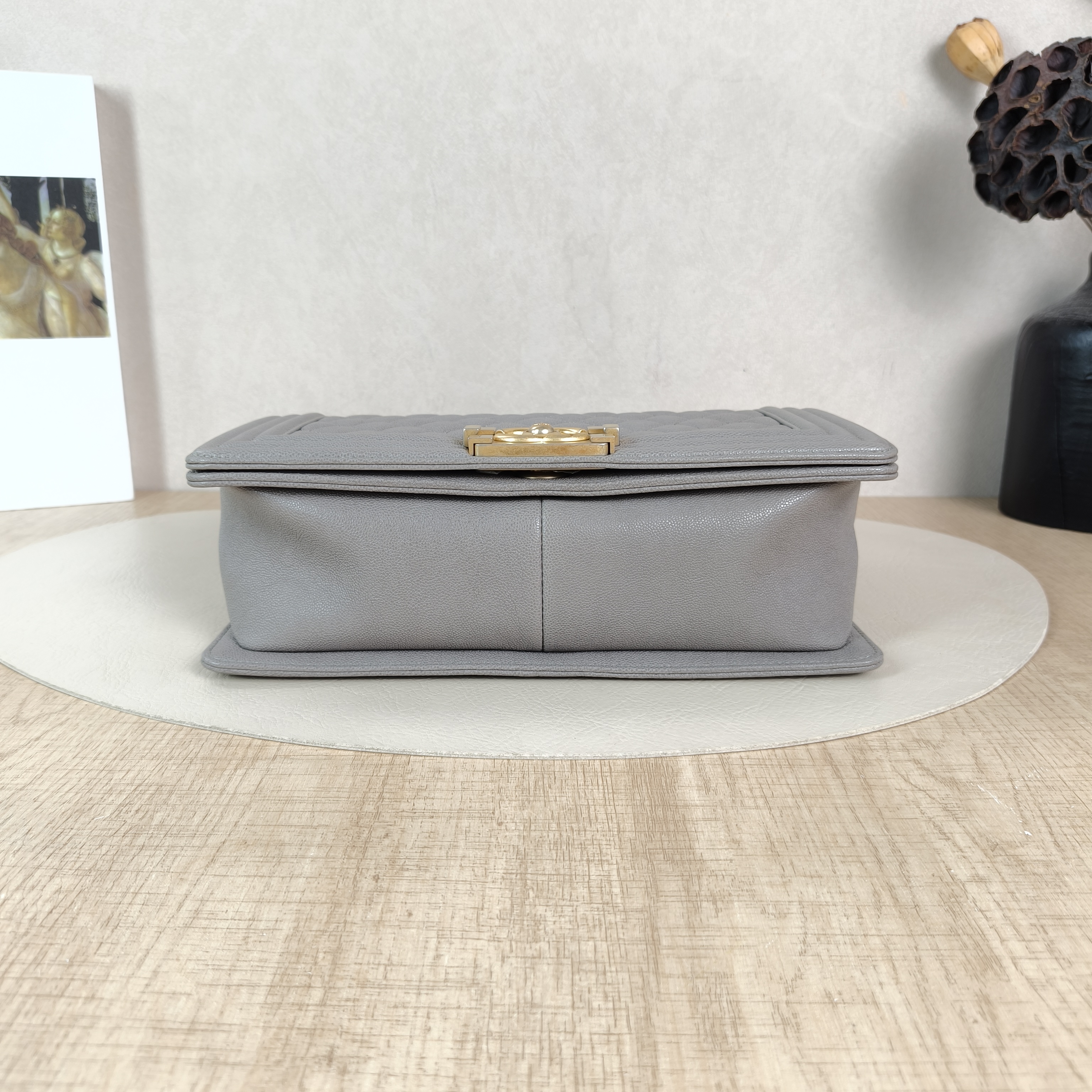 Chanel Crossbody Bag Le BoyGrey Grained Calfskin Medium25 × 9 × 15 cm — cover view 2 of 5
