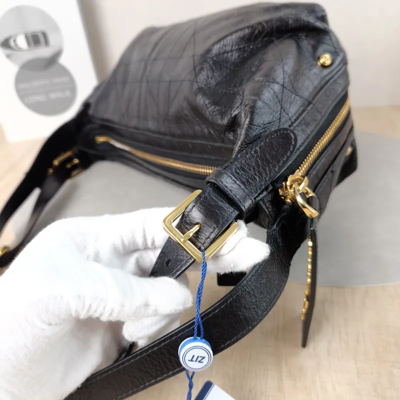 DIOR Shoulder Bag D-Journey Shoulder Bag Hobo Black Calfskin Small 25.5 × 14 × 14.5 cm — detail view 1 of 11