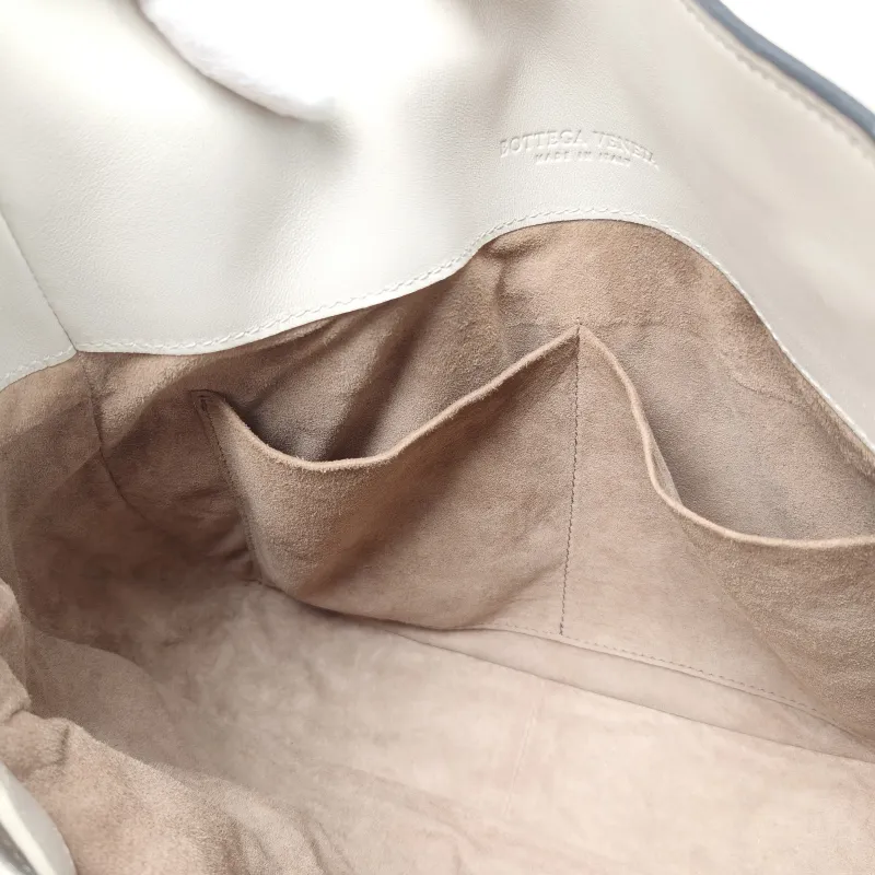 Bottega Veneta Shoulder Bag Shoulder Bag One Size — detail view 5 of 15