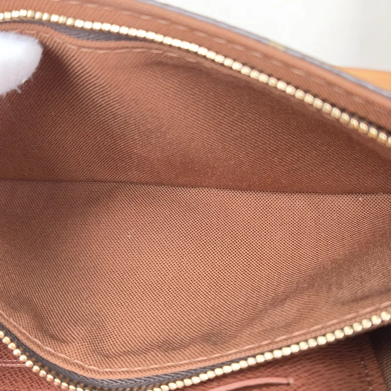 Louis Vuitton Crossbody Bag IVY Monogram PVC Small 23.5 × 4.3 × 12 cm — detail view 6 of 12