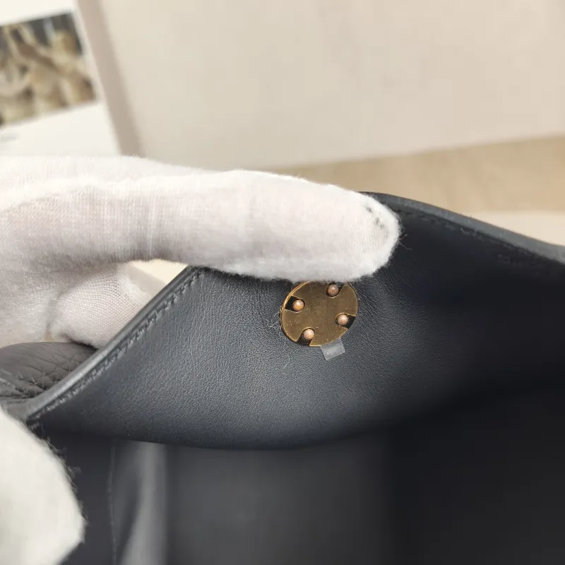 Hermès Shoulder Bag Lindy Mini 19 Black Taurillon Clemence TC Calfskin Mini 19 × 9 × 13 cm G — detail view 3 of 11