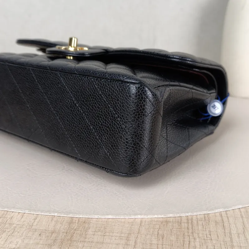 Chanel Crossbody Bag Classic Flap CF Black Grained Calfskin Small 23 × 6 × 14.5 cm — detail view 5 of 13