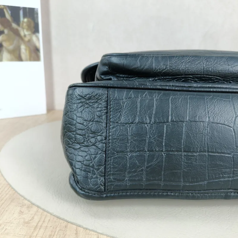 SAINT LAURENT Crossbody Bag Niki D Green Waxed Leather Medium 28 × 8.5 × 20 cm — detail view 6 of 11