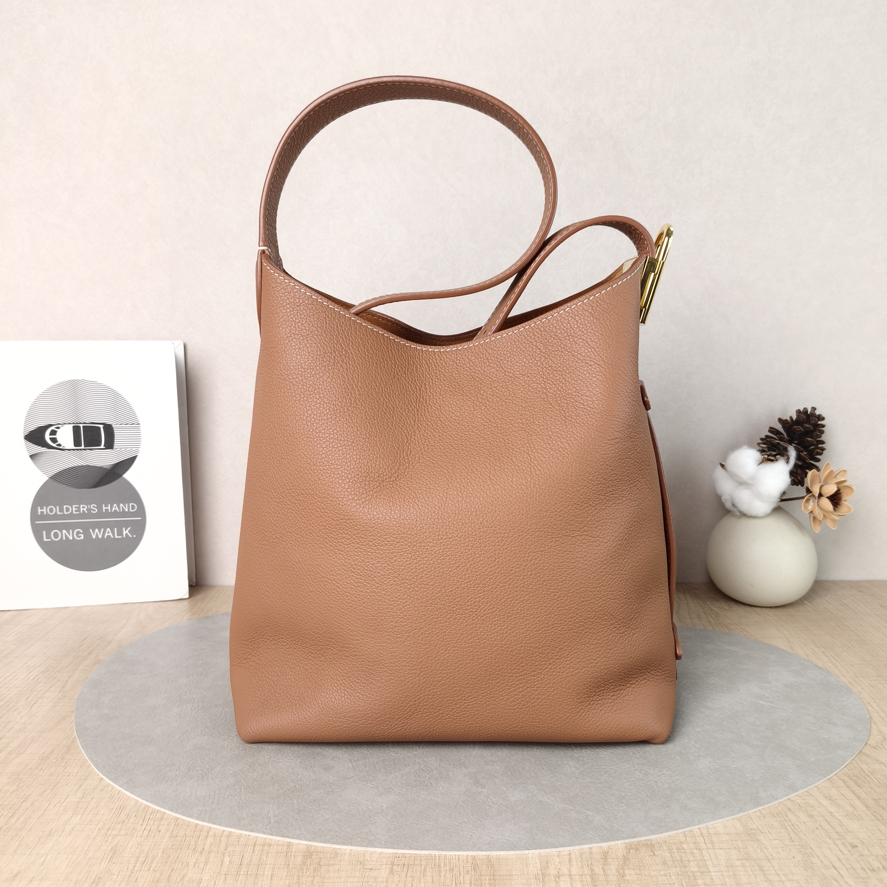 Louis Vuitton Shoulder Bag Low Key Hobo Shoulder Bag Calfskin Small24 × 16 × 28 cm — cover view 5 of 6