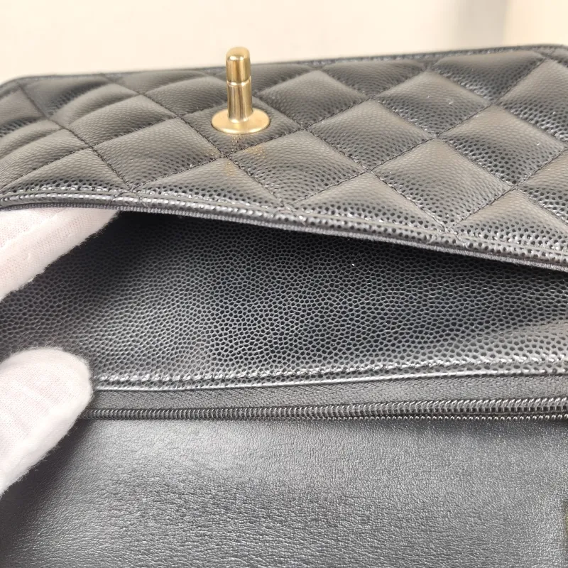 Chanel Crossbody Bag 24s woc Black Grained Calfskin Mini 19.2 × 3.5 × 12.3 cm — detail view 7 of 14