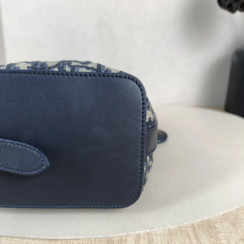 DIOR Shoulder Bag star Bucket Bucket Bag Blue Canvas One Size 13 × 9.5 × 19.5 cm — detail view 9 of 11