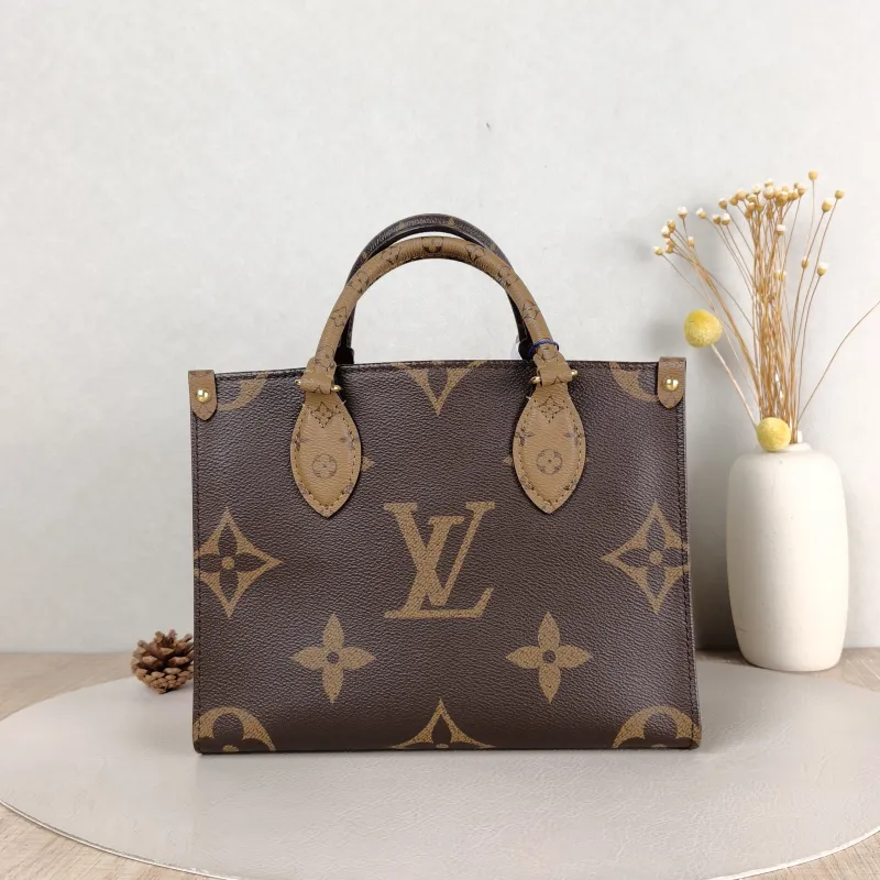 Louis Vuitton Shoulder Bag Onthego Monogram PVC Small 25 × 11.5 × 19 cm