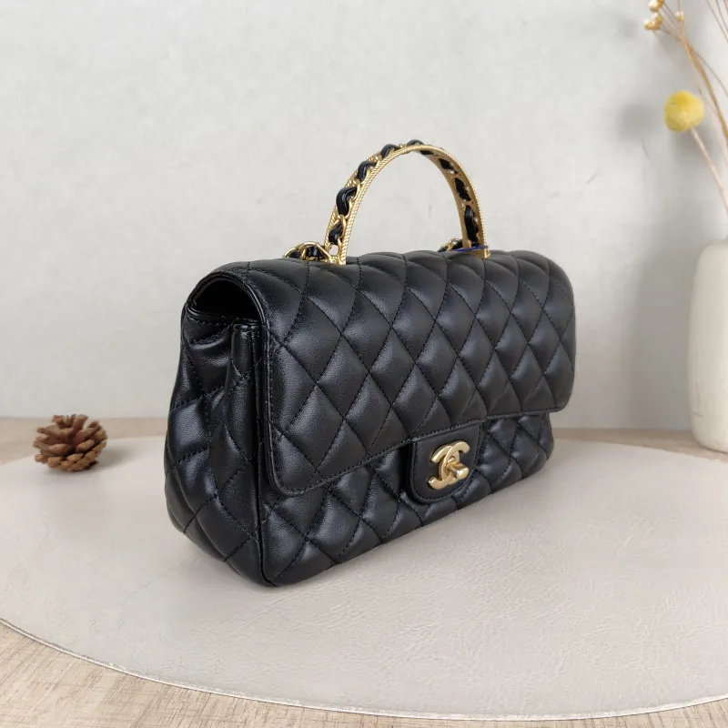 Chanel Crossbody Bag cf Black Lambskin One Size 23.5 × 7 × 14.5 cm Microchip Edition — cover view 4 of 5