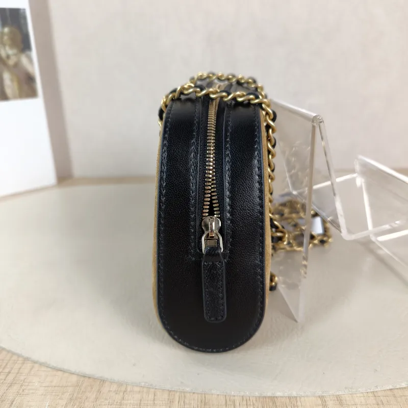 Chanel Shoulder Bag 26p Bowling Bag Brown Suede One Size 20 × 5.5 × 12 cm — detail view 3 of 10