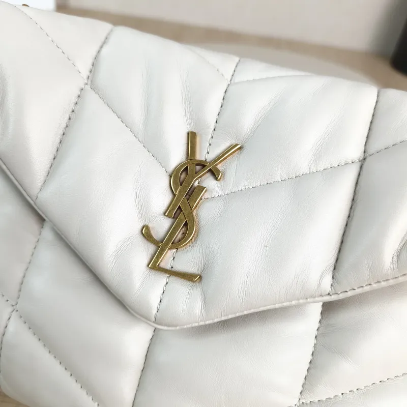 SAINT LAURENT Crossbody Bag LOULOU PUFFER White Lambskinmini23 × 8.5 × 15.5 cm — detail view 5 of 12