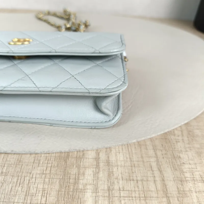 Chanel Crossbody Bag woc Collection Grey Lambskinmini17 × 5 × 9.5 cm — detail view 2 of 13