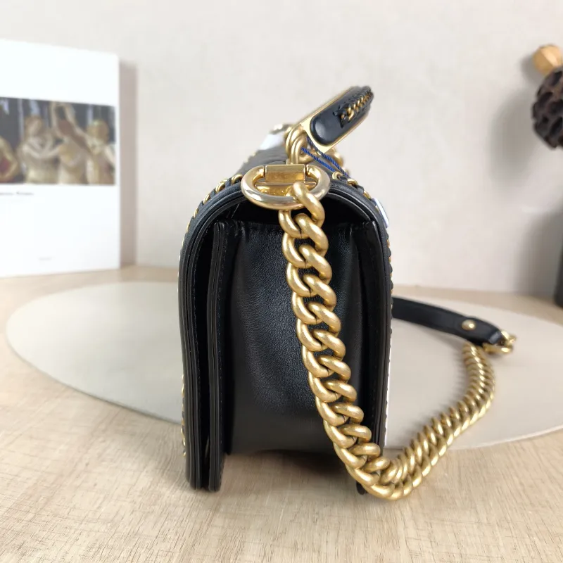 Chanel Crossbody Bag le boy Black Calfskin Medium 25 × 9 × 15 cm — detail view 1 of 12