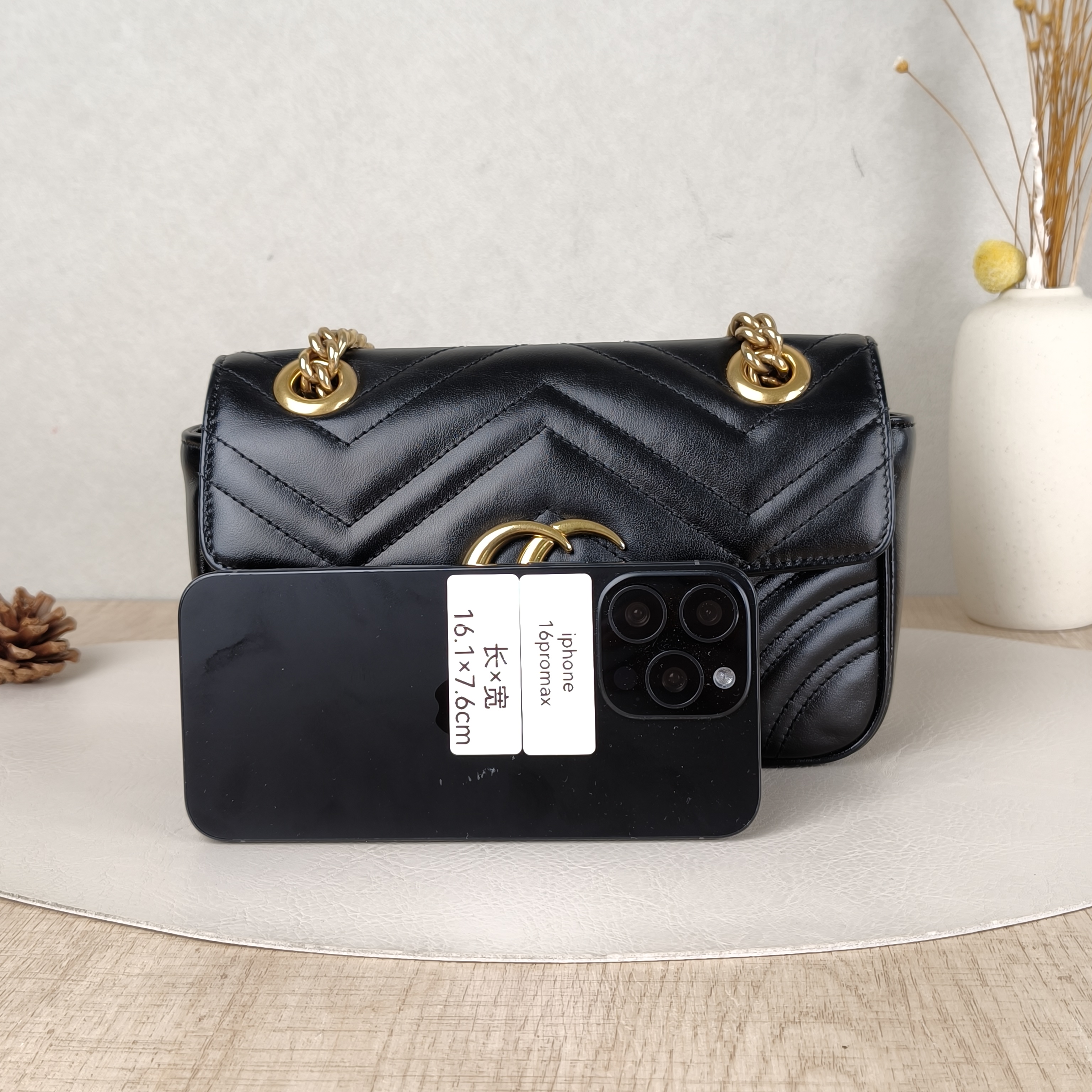 GUCCI Crossbody Bag GG Marmont Small Marmont 22Black CC alfskin Small22 × 6 × 13 cm — cover view 2 of 5
