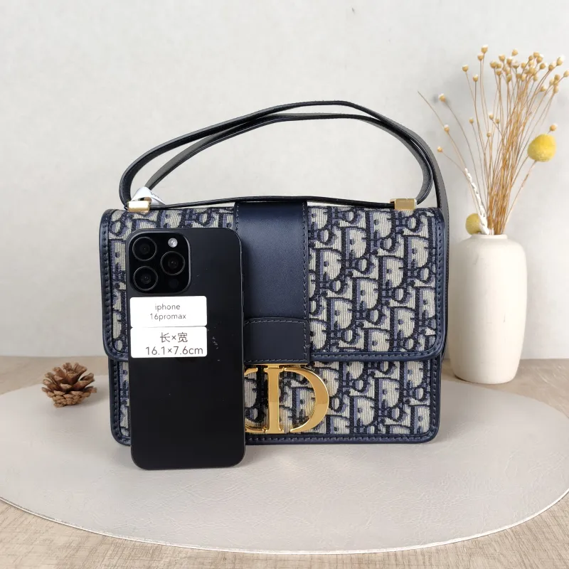 DIOR Crossbody Bag30Montaigne 30 Edition Canvas Medium24 × 8 × 17 cm — cover view 5 of 5