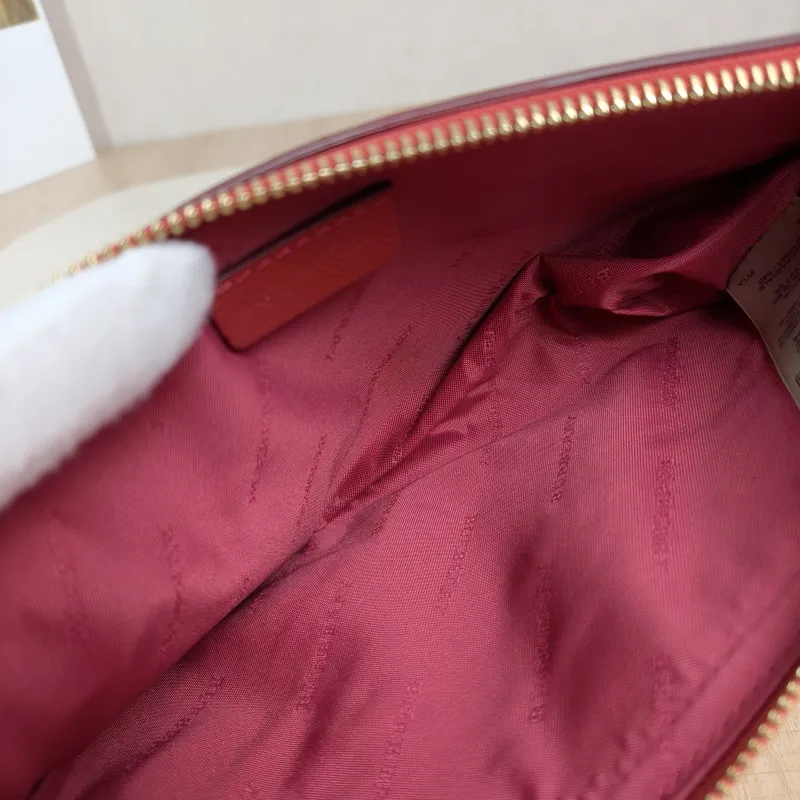 BURBERRY Crossbody Bag Crossbody Bag Red PVC One Size25*15 — detail view 12 of 12