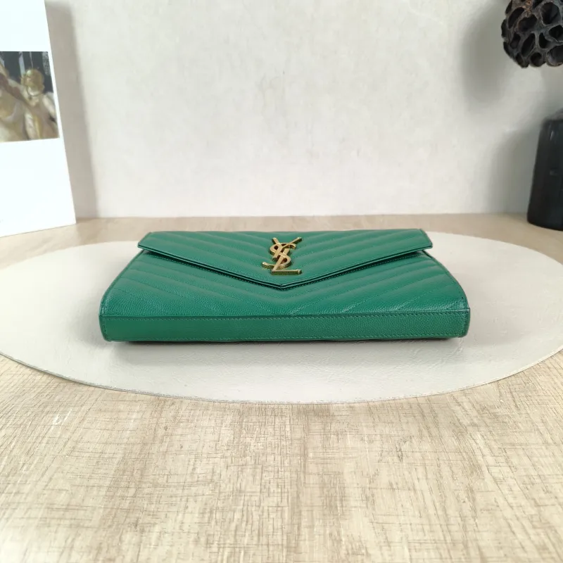 SAINT LAURENT Crossbody Bag CASSANDRE ENVELOPE Green Calfskin One Size 22.5 × 4 × 14 cm — cover view 5 of 5