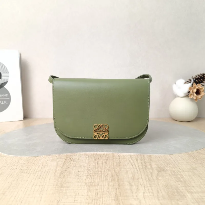 LOEWE Crossbody Bag Goya Calfskin Small 19 × 6 × 13.5 cm