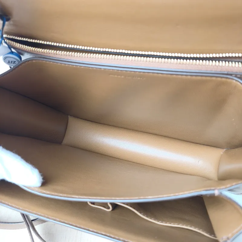 CELINE Crossbody Bag Classic Box CC alfskin Medium 24 × 7 × 18 cm — detail view 12 of 15
