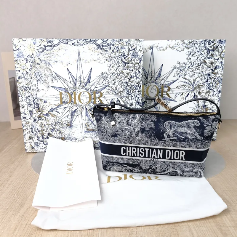 DIOR Top Handle Bag Travel Nomad Collection · White Blue Medium 22 × 9.5 × 13 cm — cover view 5 of 6