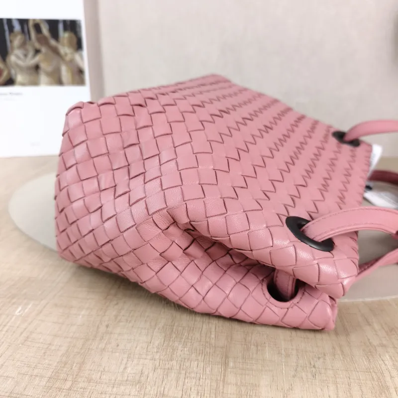 Bottega Veneta Top Handle Bag Woven Top Handle Bag Pink Lambskin One Size 24 × 10 × 20 cm — detail view 8 of 9