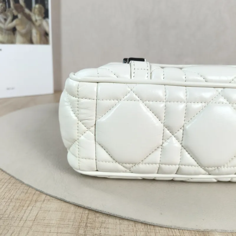 DIOR Crossbody Bag camp Messenger Bag White Calfskin Small 23 × 8 × 15 cm — detail view 7 of 11