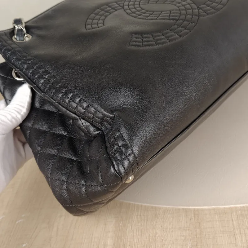 Chanel Shoulder Bag c tote Black Calfskin One Size 37 × 17 × 24 cm 16 — detail view 3 of 12
