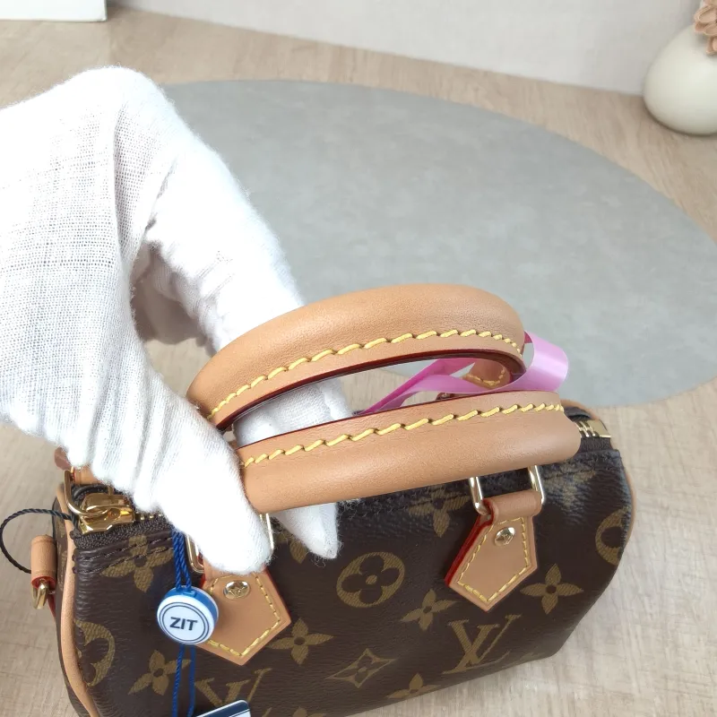 Louis Vuitton Crossbody Bag Speedy Nano Shoulder Strap PVC nano 16 × 7.5 × 10 cm — detail view 9 of 11
