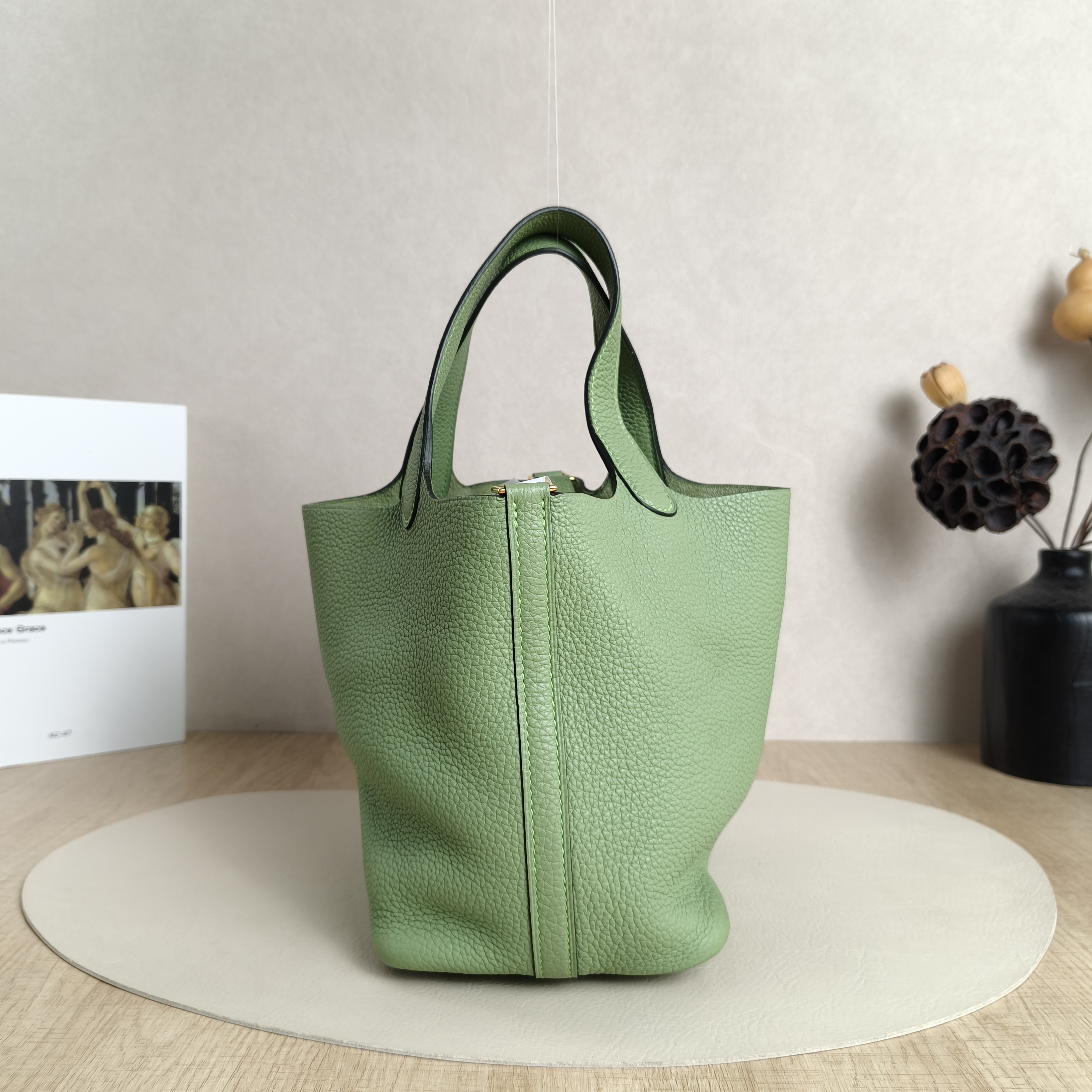 Hermès Top Handle Bag Picotin Lock 18 183I Taurillon Clemence TC Calfskin Small18 × 13 × 18 cm