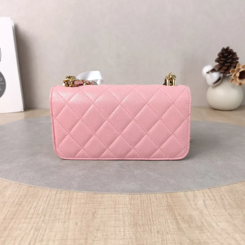 Chanel Crossbody Bag woc Pink Calfskin One Size17 × 4 × 10 cm — cover view 6 of 6