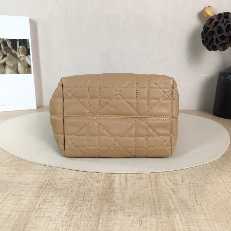 DIOR Top Handle Bag TOUJOURS Edition Brown Calfskin Small 18.5 × 12 × 18.5 cm — cover view 4 of 6