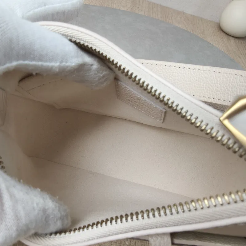 Louis Vuitton Shoulder Bag MARELLINI White Epi Embossed Calfskin Mini 19 × 6.5 × 13.5 cm — detail view 10 of 13
