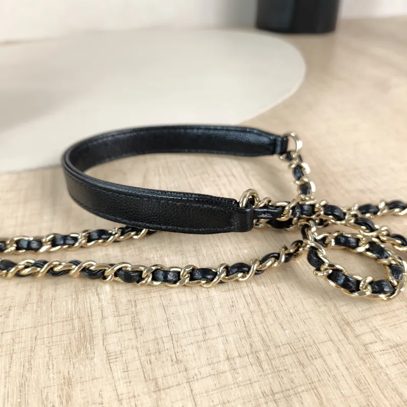 Chanel Top Handle Bag Coco Handle​ Black Grained Calfskin Mini 19 × 9 × 13 cm — detail view 1 of 12