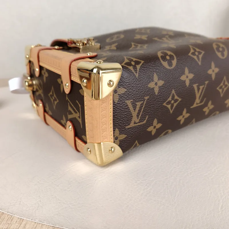Louis Vuitton Crossbody Bag Side Trunk Box Monogram PVC Medium 23.5 × 8.5 × 16 cm — detail view 6 of 13