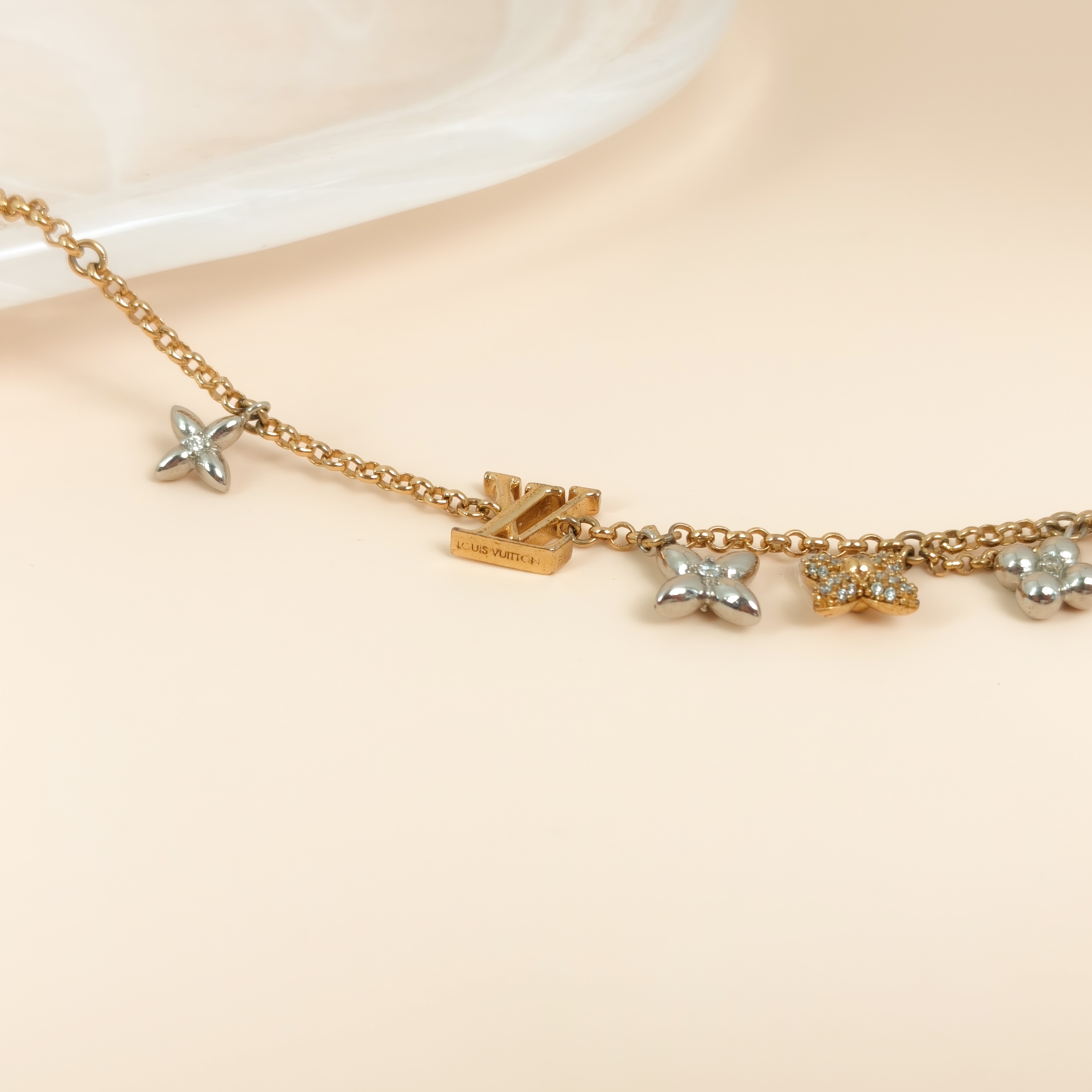 Louis Vuitton Braceletlogo Bracelet Gold · Silver One Size20cm — cover view 5 of 7