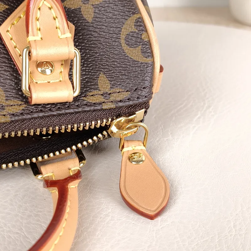 Louis Vuitton Crossbody Bag Speedy Nano Shoulder Strap PVC nano 16 × 7.5 × 10 cm — detail view 12 of 12
