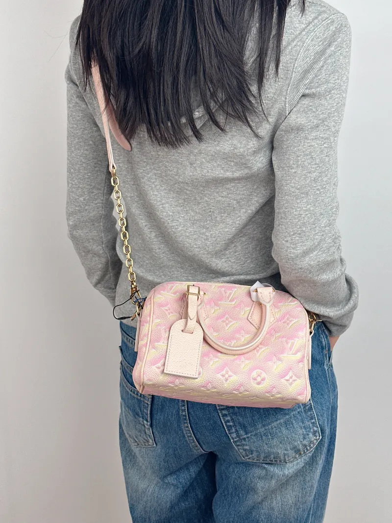 Louis Vuitton Crossbody Bag Speedy20 Calfskin One Size 20.5 × 12 × 13.5 cm — on-model view 3 of 3