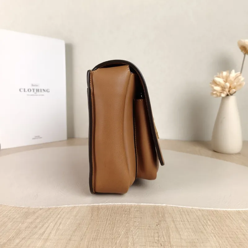 SAINT LAURENT Crossbody Bag Niki Besace Messenger Bag Caramel Calfskin Small 21.5 × 9.5 × 16 cm — detail view 6 of 12