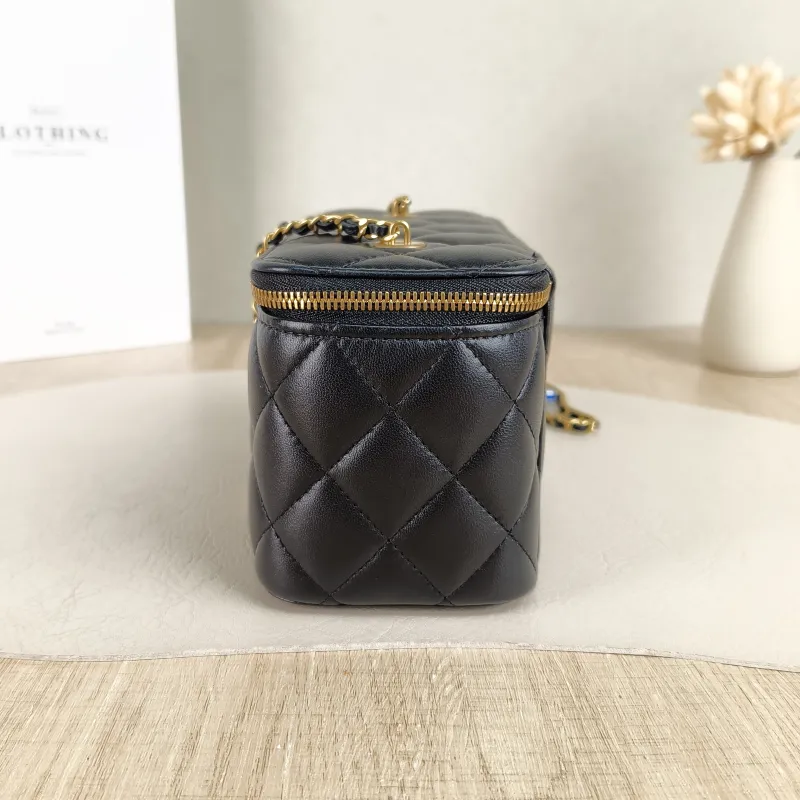 Chanel Crossbody Bag Edition Box Bag Cosmetic Bag Black Lambskin 16 × 8 × 9.5 cm — detail view 7 of 12