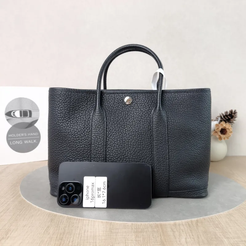 Hermès Top Handle Bag Garden Party 30 30Black Negonda Calfskin Medium30 × 13 × 21 cm — cover view 3 of 5
